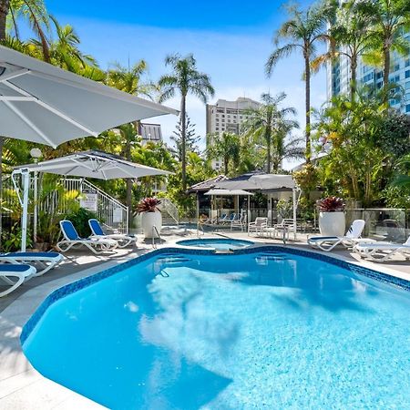 Coco Bella Retreat In Central Surfers - Sleeps 6-8 Guldkusten Exteriör bild