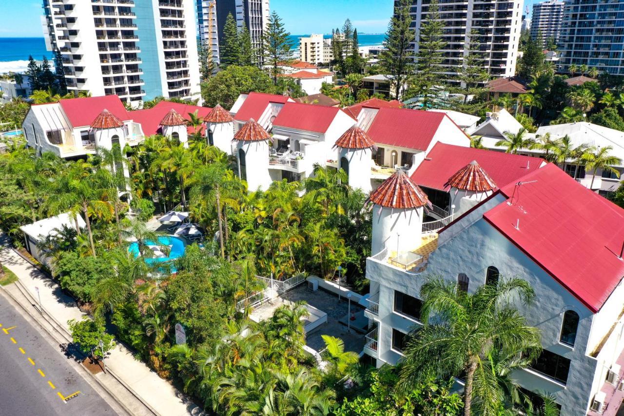 Coco Bella Retreat In Central Surfers - Sleeps 6-8 Guldkusten Exteriör bild
